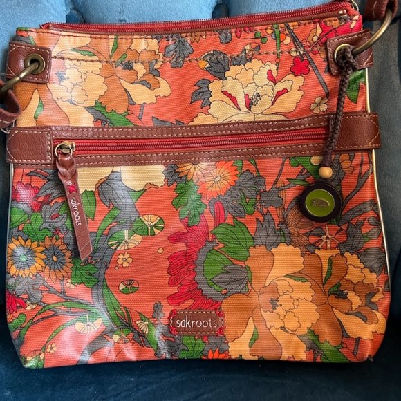 Sakroots Floral Pattern Crossbody - Picture 1 of 3